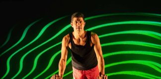 Premieră semnată de Radu Apostol la Teatrul EXCELSIOR Dark Play de Carlos Murillo