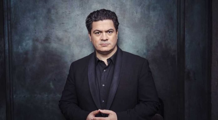 Maestrul Cristian Măcelaru primește titlul de Cetățean de Onoare al Municipiului București