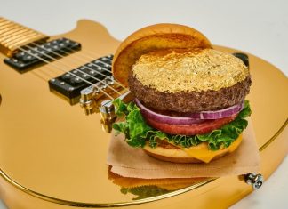 HARD ROCK CAFE LANSEAZĂ CEA MAI AMPLĂ INOVARE A MENIULUI, AVÂND CA VEDETĂ PREMIAȚII STEAK BURGERS